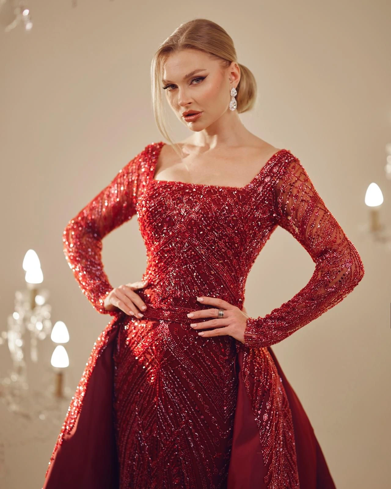 Rotes Couture Abendkleid Detail